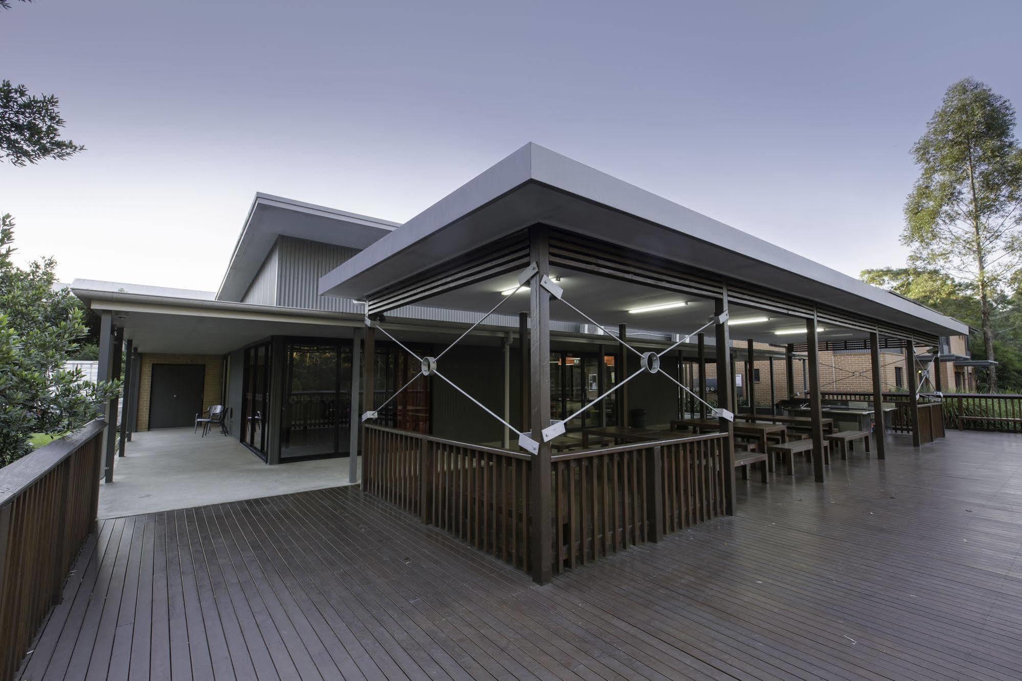 Macquarie University Village Sydney Ngoại thất bức ảnh