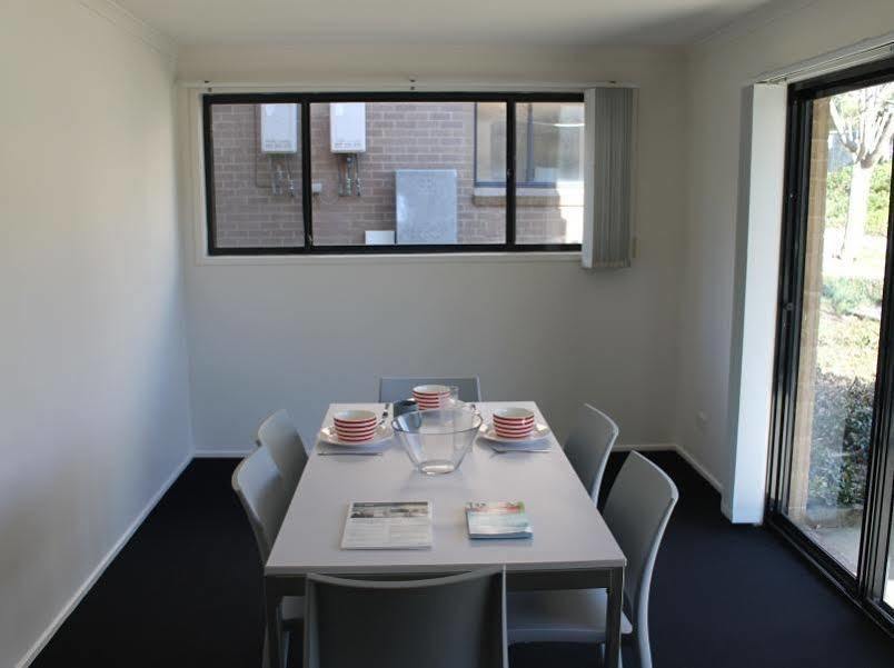 Macquarie University Village Sydney Ngoại thất bức ảnh